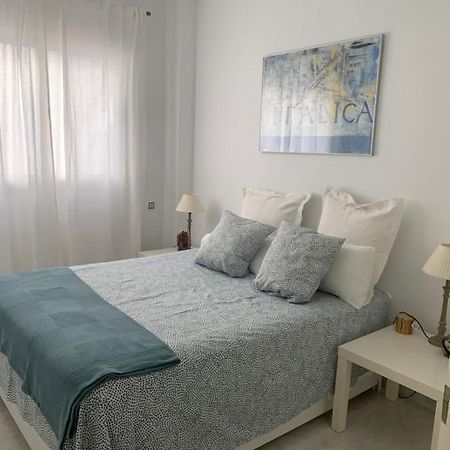 Apartamento Triana Apartment Севиля Екстериор снимка